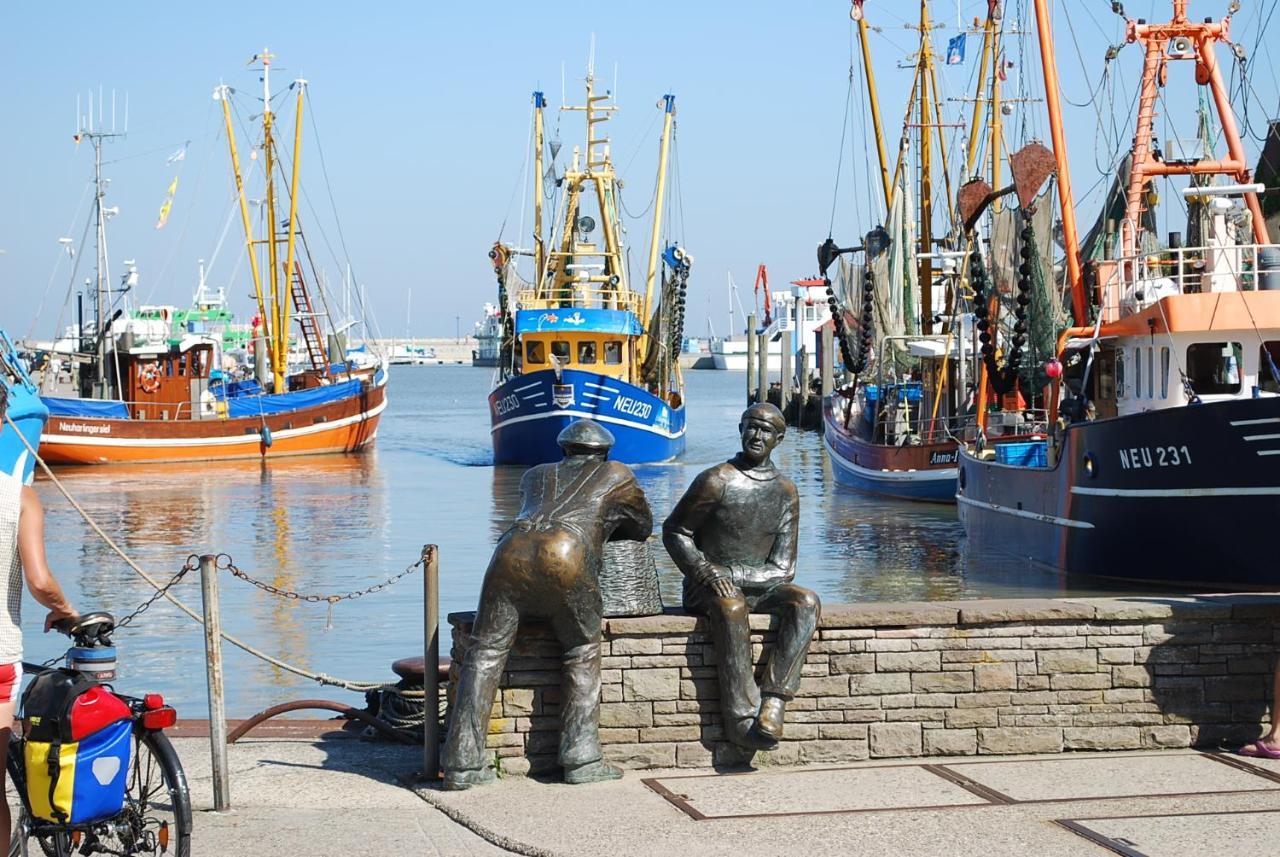 Hotel Peters Neuharlingersiel Luaran gambar