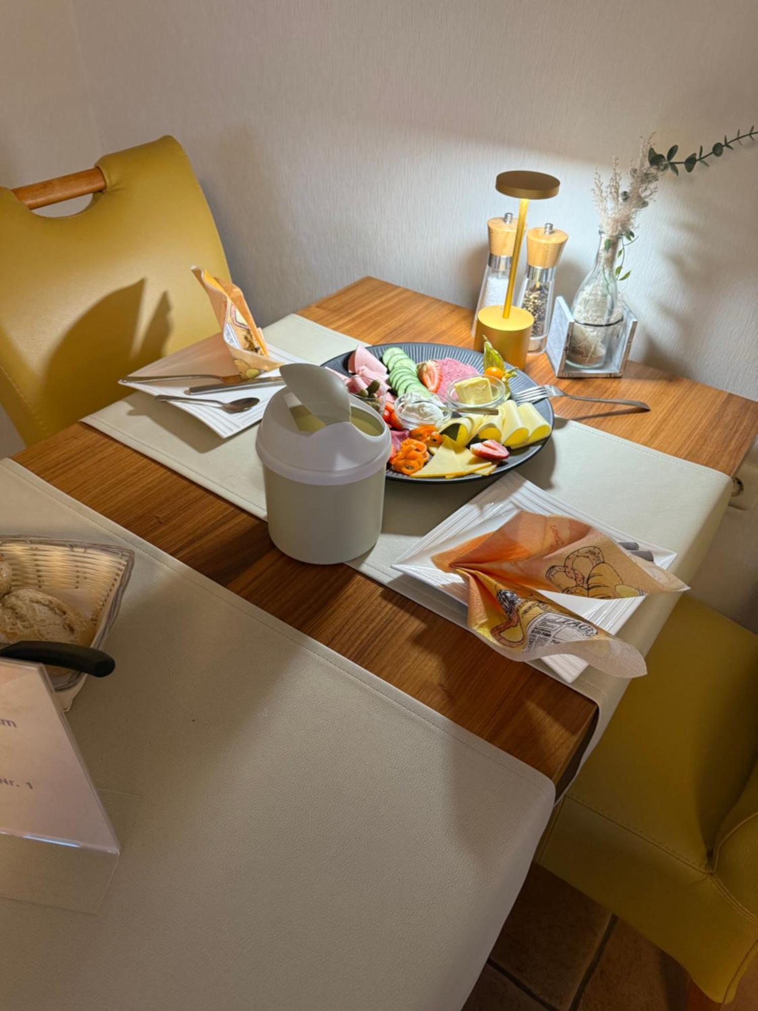 Hotel Peters Neuharlingersiel Luaran gambar