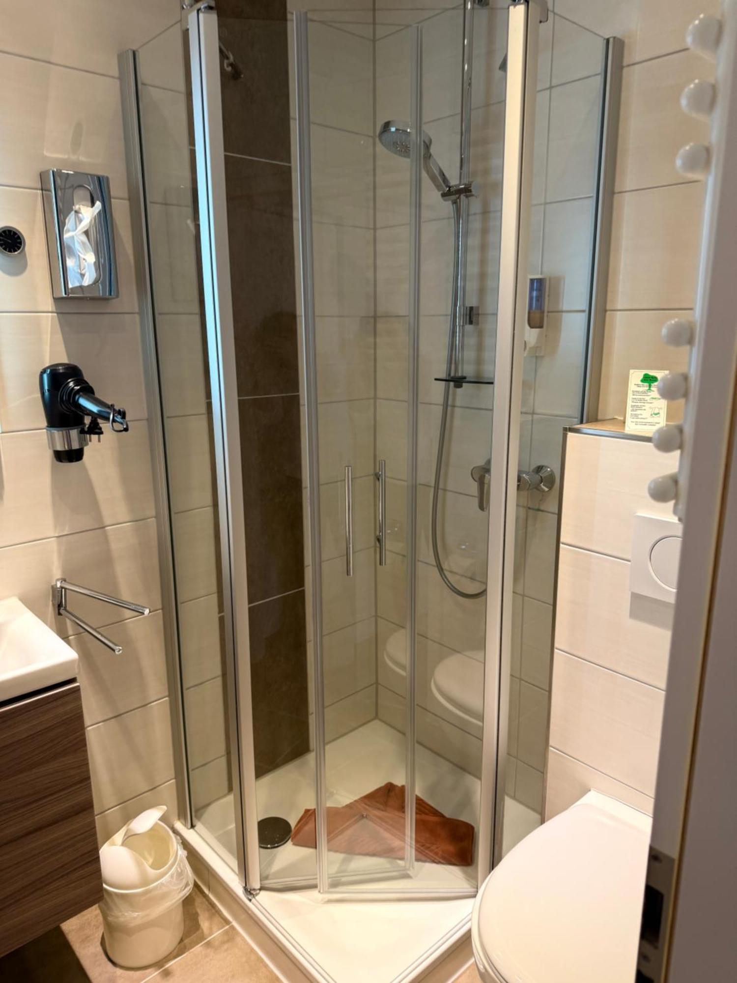 Hotel Peters Neuharlingersiel Luaran gambar